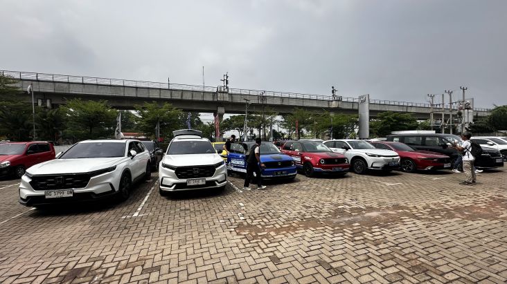 “Industri Otomotif di Tahun 2025 Terancam oleh Kebijakan Pajak”
