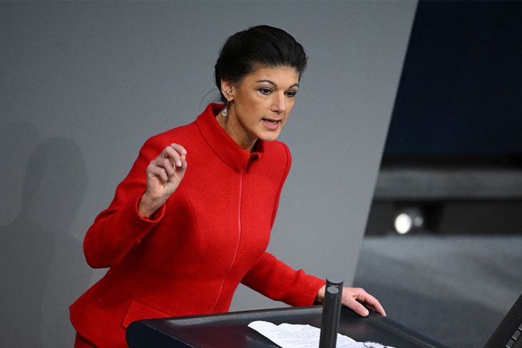 “Calon Kanselir Jerman: Sanksi Barat ke Rusia Membunuh Perusahaan Jerman, Memperkaya AS”