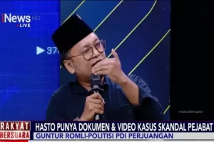 “Ini Alasan Mengapa Skandal Pejabat Negara Dititipkan Dokumennya ke Connie Lebih Menggemparkan daripada Watergate!”
