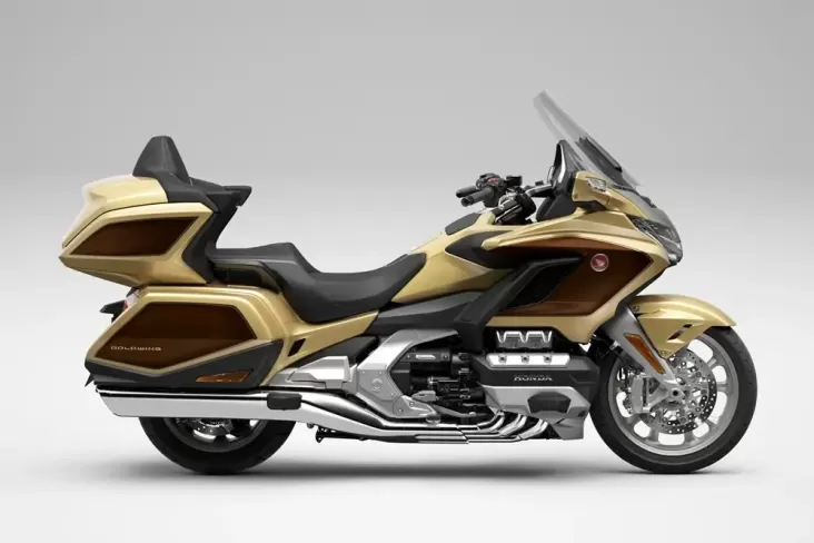 Mengenal Honda Gold Wing Terbaru: Motor Mewah dengan Sentuhan Eksklusif Berwarna Emas