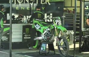 Kawasaki Siap Meluncurkan Motor 2 Tak Terbaru di Tahun 2025, Apa Saja Fiturnya?