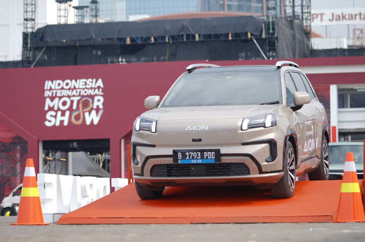 T-Rex AION V, Mobil Andalan di IIMS 2025 dengan Total SPK 1.353 Unit
