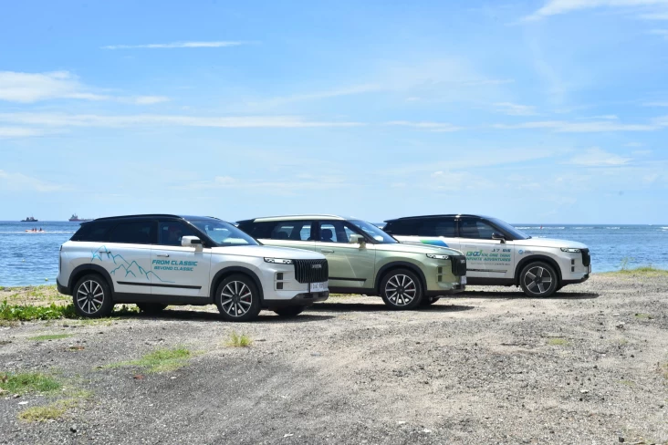 JAECOO J7 SHS Siap Menghadapi Jakarta-Bali dengan Efisiensi Tinggi