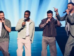 Andien Rayakan 25 Tahun Karier di Konser “Suarasmara” dengan Empat Babak Penuh Makna