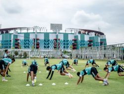 Jadwal Pekan 13 Super League 2025/2026: Derbi Jatim Bakal Heboh di GBT