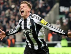 Newcastle United Kembali Bersemangat, Barnes Cemerlang di St James’ Park!