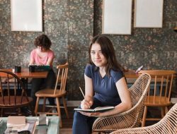 8 Kebiasaan Kecil yang Membuat Orang Mandiri Berbeda