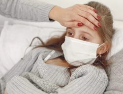 Cara Cepat Mengatasi Demam dan Batuk Pilek Anak untuk Kesehatan Lebih Baik