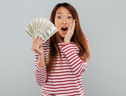 4 Zodiak Dapat Rezeki Tak Terduga November 2025: Uang Mengalir Deras Tanpa Tanda