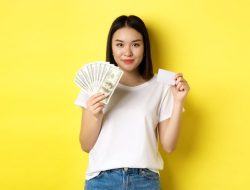 4 Shio Paling Beruntung di Akhir November 2025: Rezeki Besar yang Mengubah Hidup Anda