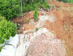 Tiga Orang Tewas dalam Longsor Cilacap, Anjing Pelacak Cari 20 Korban Hilang