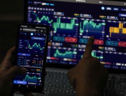 Peluang Menguntungkan Santa Claus Rally di Pasar Saham Akhir Tahun