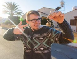 Orang yang Sering Kehilangan Kunci dan Dompet Biasanya Memiliki 5 Kebiasaan Ini, Menurut Psikologi