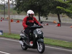 Siap Jadi Trendsetter Baru, Skutik Retro New Honda Scoopy Kini Lebih Stylish