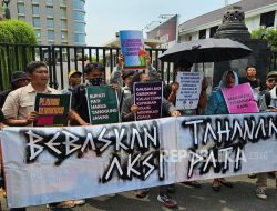 Dua Aktivis Aliansi Pati Terancam 9 Tahun Penjara