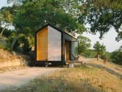 Tujuh Rumah Paling Kecil di Dunia: Hunian Minimalis Modern!