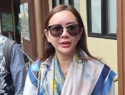 Aura Kasih Dikabarkan Dekat dengan Ridwan Kamil, Lisa Mariana Beri Sindiran Pedas: Legenda Banget