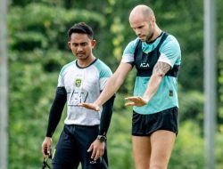 Bukan Risto Mitrevski! Bonek Tunggu Pengumuman Pelatih Baru Persebaya Jelang Lawan Borneo FC
