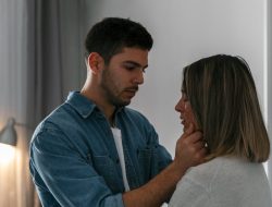 40 Kata Perpisahan untuk Pacar yang Mengharukan