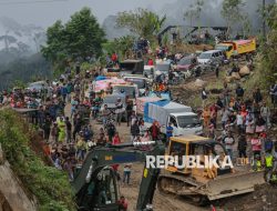 Terjebak 8 Jam di Jalan KKA Bener Meriah