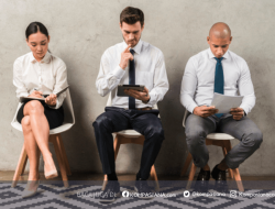 Tekanan Kehidupan Tengah: Mengapa Mahasiswa Akhir Mudah Kewalahan dan Solusinya