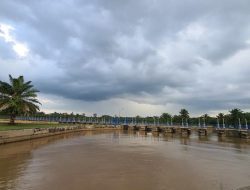 Prakiraan Cuaca OKU Timur 11 Desember 2025: Mayoritas Wilayah Diguyur Hujan Ringan