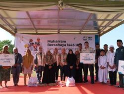 YBM PLN UIP3B Sulawesi Bantu 120 Keluarga Dhuafa dengan Sembako di Gowa