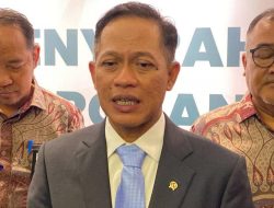 Menteri Dalam Negeri Telepon Bupati Aceh Selatan yang Sedang Umroh, Akan Dipecat?