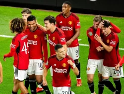 Tertinggal di Babak Pertama, Manchester United Bangkit dan Balikkan Kedudukan