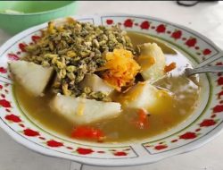 10 Tempat Lontong Kupang Enak di Sidoarjo: Rasa Laut Jawa Timur yang Menggugah Selera