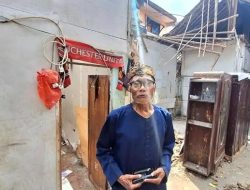 Rezeki Diding Boneng Dibantu Raffi Ahmad dengan Rp50 Juta Usai Rumah Warisan Ambruk