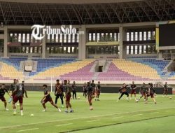 Persis Solo Tak Menang 300 Hari di Kandang, Milomir Seslija Bongkar Penyebabnya