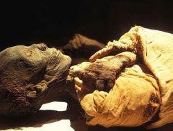 Firaun dalam Museum: Cermin Jiwa Umat Masa Kini
