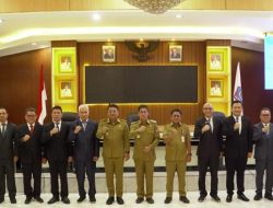 Daftar Nama Pejabat Pemkot Bitung yang Dilantik Hengky Honandar