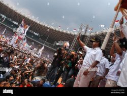 Peringatan Moody’s, Kebangkitan Populisme dan Pilihan Prabowo