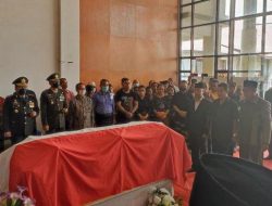 Ikuti Upacara Pelepasan Jenazah Florencia, Bupati Minahasa Beri Semangat untuk Keluarga