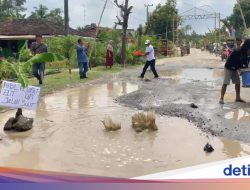3 Jalan di BMR Sulut Dikritik Warga: Rusak dan Berbau Akibat Sampah