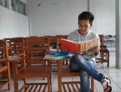 Sekolah Ajar Ilmu, Siapa Ajarkan Makna Hidup?