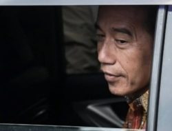 Jokowi Akhirnya Buka Suara Usai Didatangi Rismon Sianipar