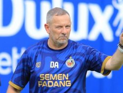 Kursi Pelatih Super League 2025/2026: Semen Padang Terpanas, Persis Solo Mengikuti?