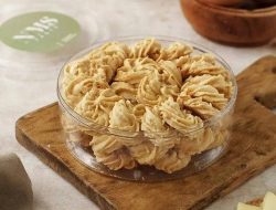 5 resep kue sagu keju lembut dan lezat, praktis dibuat!