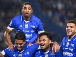 Bojan Hodak Peringatkan Persib Jelang Laga Berapi Lawan Persebaya: Serangan Balik Surabaya