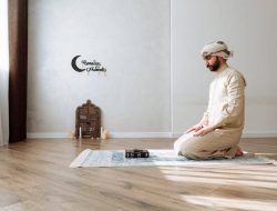 Mengapa Tenggorokan Kering Saat Puasa Ramadan?