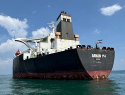 Impor Minyak Terbesar RI Datang dari Singapura dan Malaysia