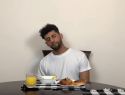 10 Momen Penuh Makna Saat Ramadan