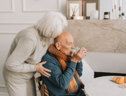 Jangan lewatkan pemeriksaan ini untuk mudik lansia yang aman