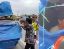 Mobil MPV Viral Bawa 12 Orang, Nyawa Jadi Taruhan demi Hemat