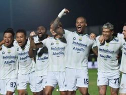 Persebaya Surabaya Tampil Gahar! Bernardo Tavares Siapkan Tim Terbaik Hadapi Persib Bandung