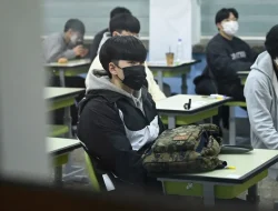 4 Doa Anak Ujian: Teks Arab, Latin, dan Terjemahan