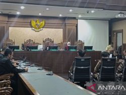 Kasus Korupsi Chromebook: Dua Anak Buah Nadiem Divonis 6 Tahun Bui